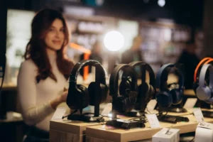 Choosing the Right Headphones for Work, Music, and Gaming